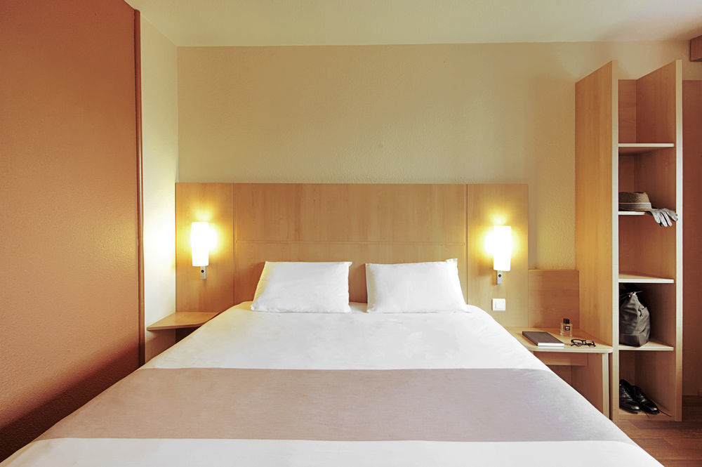 Ibis Senlis Hotel Senlis  Kültér fotó